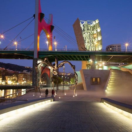 Clasico Y Funcional Vivienda Turistica Centro Bilbao Buitenkant foto