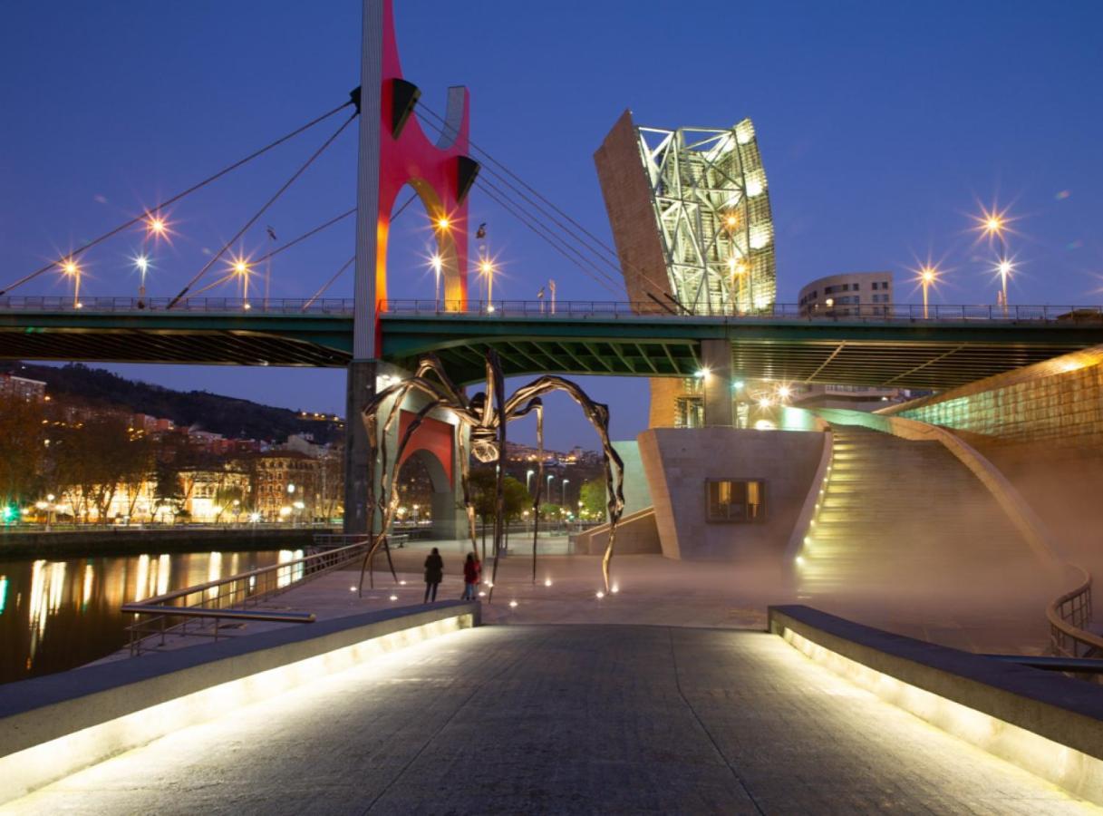 Clasico Y Funcional Vivienda Turistica Centro Bilbao Buitenkant foto